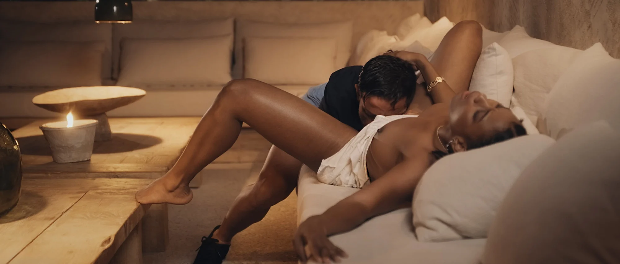 FrolicMe – Samantha Cruuz Tuscan Treasure