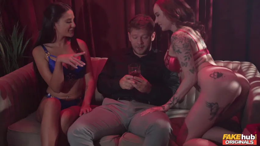 FakehubOriginals XXX Mia Trejsi And Eva Ray Stripclub Special Service